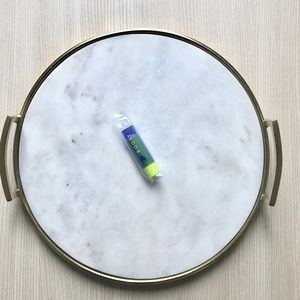 *FREE W/ BUNDLE* Lip Enhancer